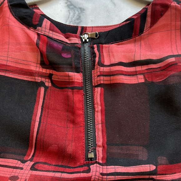 Forever 21 Sheer Plaid Top - Size Medium - Picture 5 of 8